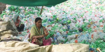 Album Asia: Menengok upaya warga Pakistan perangi polusi plastik saat Hari Lingkungan Hidup Sedunia