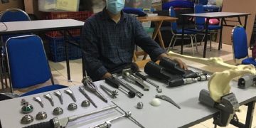 Dosen ITS Ciptakan Implan Tulang Pinggul Ukuran Orang Indonesia
