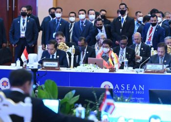 Hadiri KTT ASEAN – Jepang, Presiden Jokowi Dorong Pengembangan Ekosistem Kendaraan Listrik di ASEAN