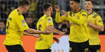 Hasil Liga Jerman Borussia Dortmund vs Augsburg: Banjir Gol, Die Borussen Amankan 3 Poin