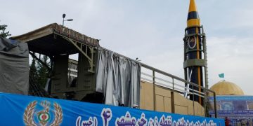 Iran pamer rudal balistik, disebut bisa terbang 5 kali kecepatan suara