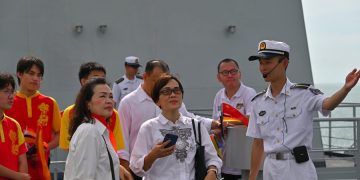 Kapal latih AL China Qi Jiguang tiba di Brunei untuk kunjungan persahabatan