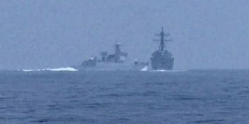 Kapal perang China dekati kapal perusak AS di Selat Taiwan
