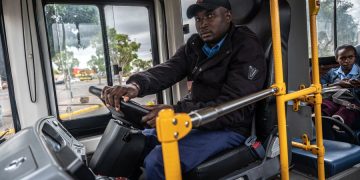 Kenya promosikan bus listrik untuk perlindungan lingkungan