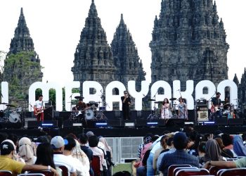 Melancholic Bitch Di Prambanan Jazz Festival 2022