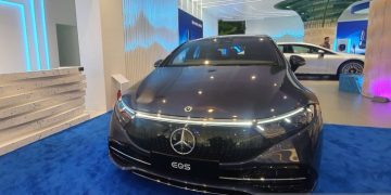 Mercedez-EQ boyong dua EV premium EQS dan EQE ke Indonesia