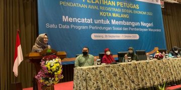 Pemerintah Kota Malang - BPS Kota Malang Latih Petugas Pendataan Regsosek