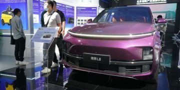 Penjualan mobil listrik China melonjak 82 persen pada Mei 2023