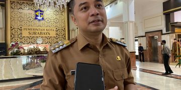 Percepat Layanan Cegah Pungli, Nomor Pejabat Pemkot Surabaya Akan Dibuka ke Masyarakat