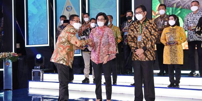 Pertahankan WTP 11 Kali, Kota Malang Terima Penghargaan Kemenkeu - Pemerintah Kota Malang