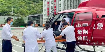 Pria yang terjebak di pegunungan akibat gempa Sichuan ditemukan setelah 17 hari