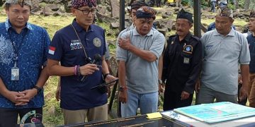Sandiaga Uno berikan Anugerah Desa Wisata terbaik untuk Gunung Padang