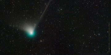 Setelah 50.000 Tahun, Komet Hijau Siap Melintasi Bumi Lagi