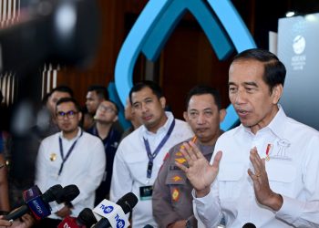 Soal Gangguan LRT, Presiden Jokowi: Kekurangan akan Kita Evaluasi dan Perbaiki