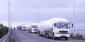 SubholdingGas Pertamina uji coba truk dengan bahan bakar LNG
