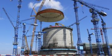 Unit pembangkit listrik nuklir baru mulai beroperasi di Guangxi, China