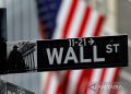 Wall St jatuh hari ketiga, kekhawatiran resesi tekan saham teknologi