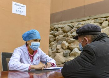Xinjiang perkuat layanan medis untuk pasien COVID-19 di pedesaan