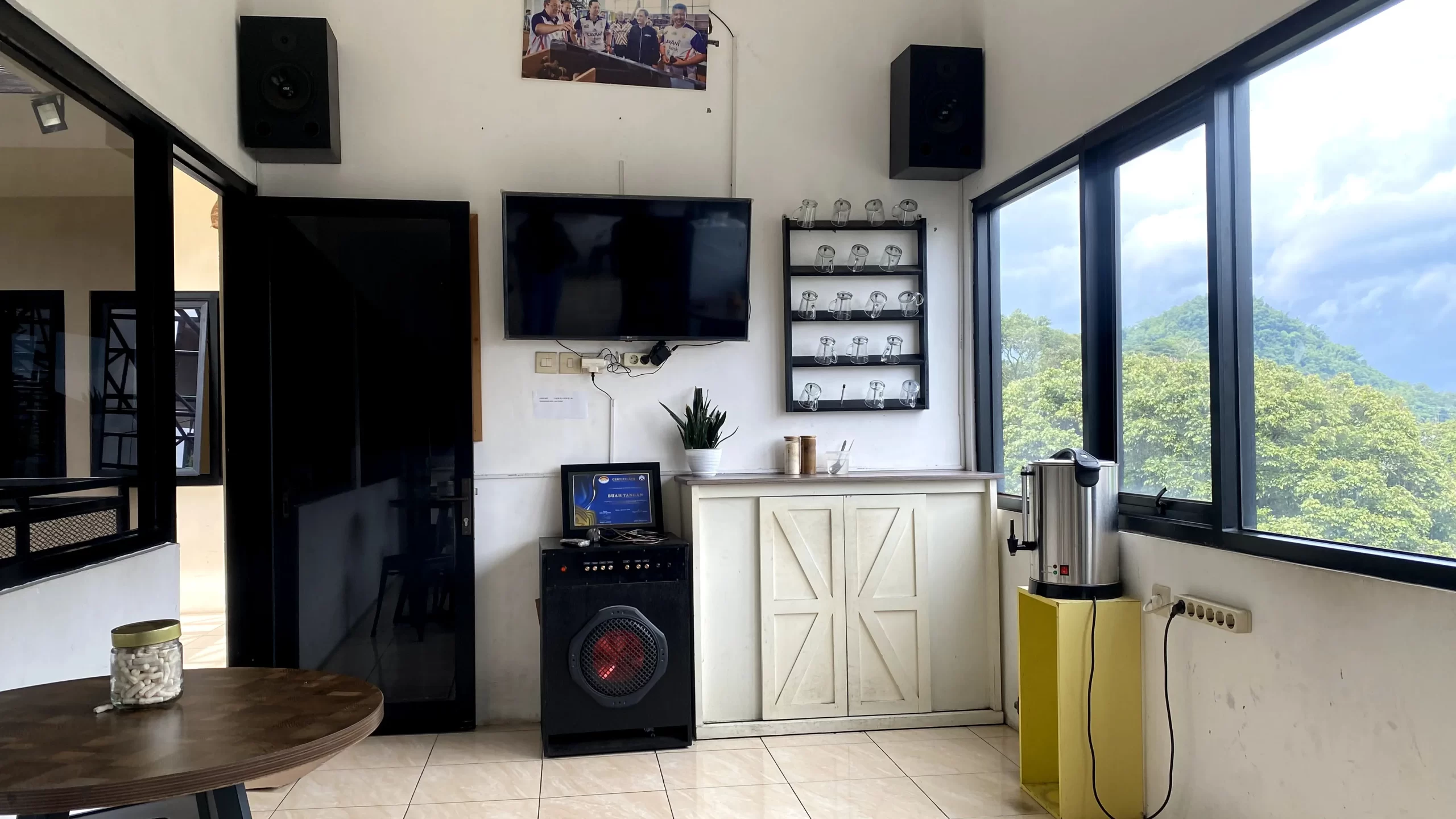 Buah Tangan Crew Pantry(1)