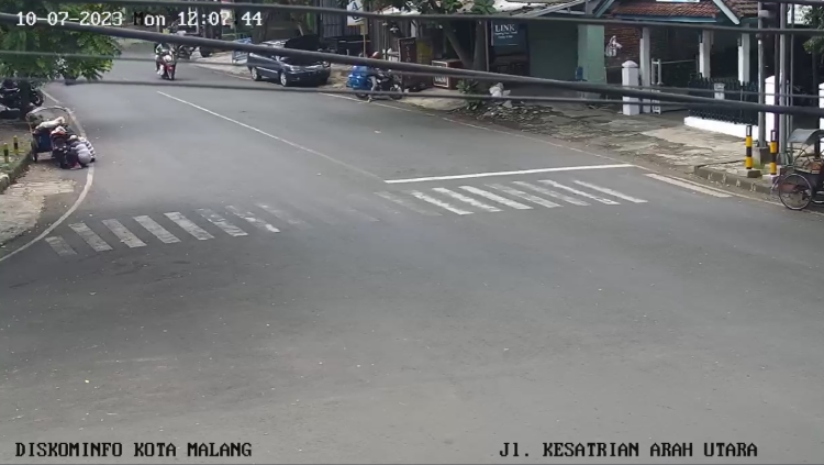 Cctv Jl. Kesatrian Arah Utara Simpang Kesatrian