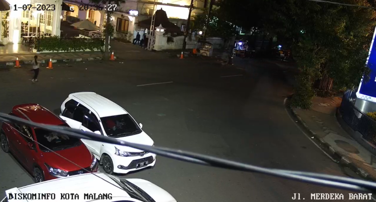 Cctv Jl. Merdeka Barat Arah Utara (bank Mandiri)