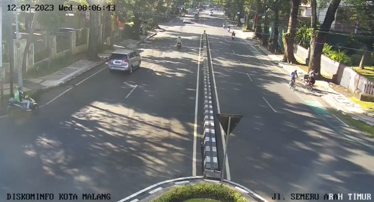 Cctv Jl. Semeru Arah Timur (perpustakaan)