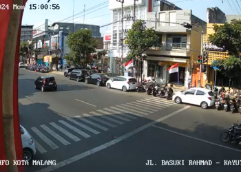 Jalan Basuki Rachmad Kayutangan Zebra Cross