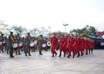 Upacara Peringatan Hari Ulang Tahun Ke 80 Republik Indonesia Gempita Bunga Nusantara Jawa Timur Park Group