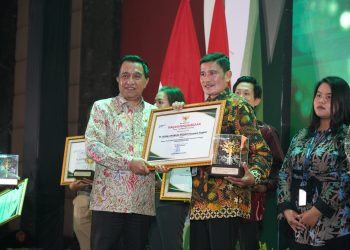 Pt Bunga Wangsa Sedjati (museum Angkut), Jawa Timur Park Group Menerima Penghargaan Nilai Realisasi Investasi Tertinggi Pmapmdn Di Kota Batu Dalam Ajang Batu Investment Award 2025