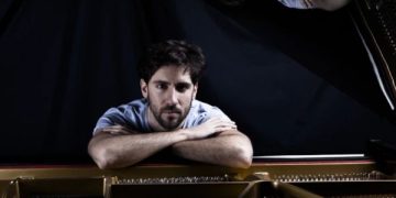 Andrea Goretti, pianis yang gabungkan pertunjukan dengan tari - WartaJazz.com | Indonesian Jazz News