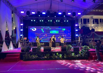 Jazz Traffic on The Move: Berdendang Bersama ITS Jazz Surabaya di Bank Jatim QRIS Ramadan Vaganza