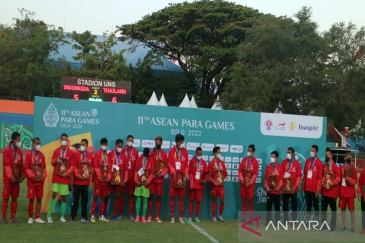 Kalah adu penalti, Indonesia peroleh medali perak sepak bola CP