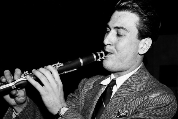 Mengungkap kejayaan dan keunikan Artie Shaw sang raja klarinet - WartaJazz.com | Indonesian Jazz News