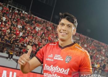 Pemain muda Bali United ingin segera bermain bersama Elias Dolah