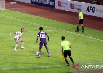 Persib Bandung tundukkan Persik Kediri 3-0