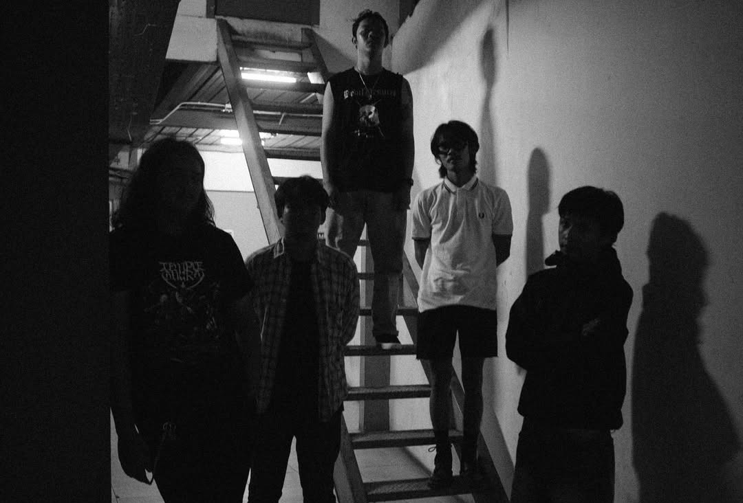 DAZZLE BAND, THRASH METAL CROSSOVER YANG MEMPESONA