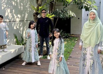 Tampil kompak saat lebaran bersama keluarga (Fimela)