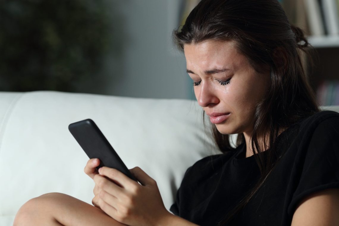 Perpisahan bisa bikin hati terasa perih banget