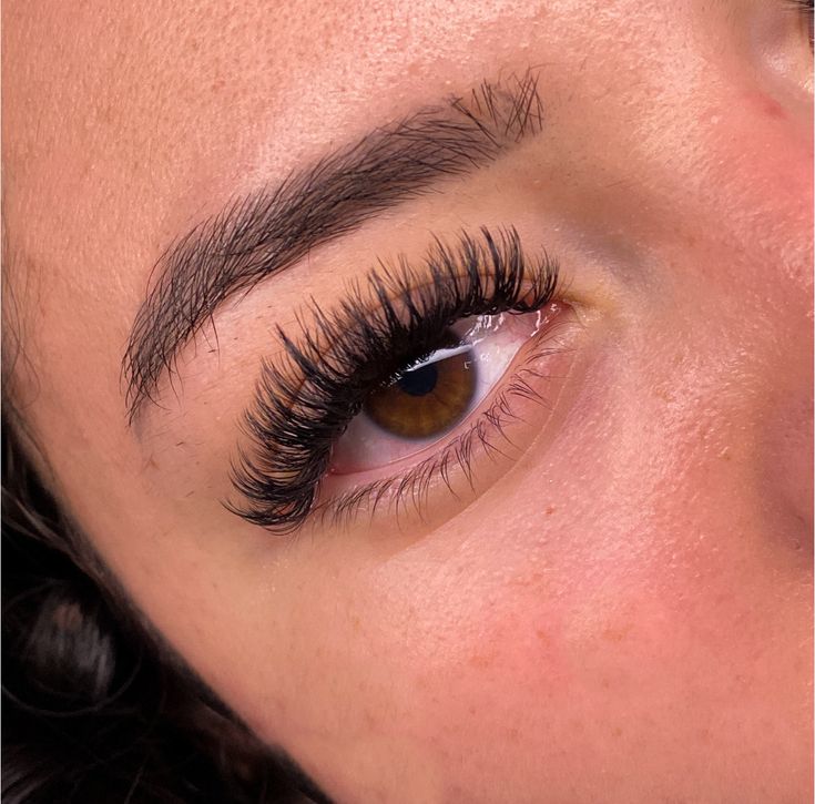 Tipe eyelash extension open eye (Pinterest)