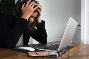 Cara Mudah Menjaga Kesehatan Mental di Tempat Kerja