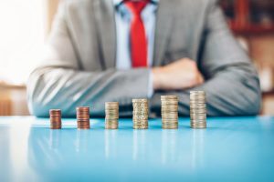 Investasi Emas atau Saham, Mana yang Lebih Menguntungkan?