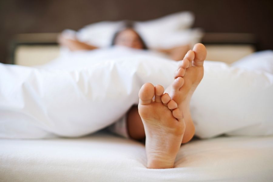 Kaki Suka Gerak Saat Tidur Waspadai Restless Legs Syndrome