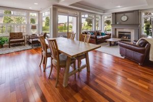 6 Keunggulan Furnitur Kayu Untuk Mempercantik Interior Rumah