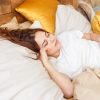 Manfaat Dan Bahaya Tidur Tanpa Bantal