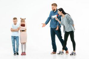 Manfaat dan Efek Samping Pola Asuh Tiger Parenting Untuk Anak