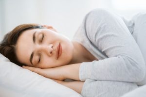 5 Manfaat Tidur Miring Ke Kanan Untuk Kesehatan yang Perlu Anda Tahu