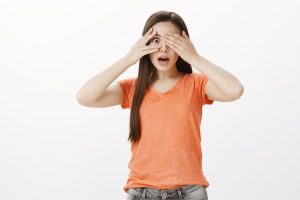5 Penyebab dan Cara Mudah Mengatasi Kedutan Mata