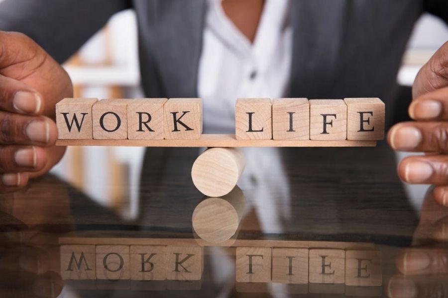 Pentingnya Work Life Balance Untuk Kesehatan Tubuh Dan Mental