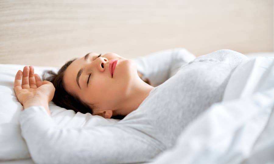 Posisi Tidur Perbaiki Postur