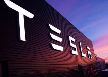 Tesla Siap Luncurkan Model Y Versi Lebih Murah untuk Dongkrak Penjualan